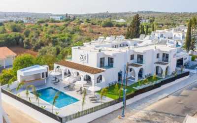 Zakwaterowanie, Zoi Ayia Napa