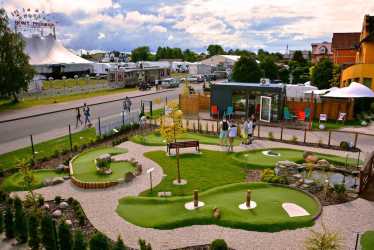 Wycieczka fakultatywna, Adventure Golf Park