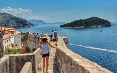 Obóz młodzieżowy, Makarska - obóz Chill out Zone ze zwiedzaniem Dubrownika, Wodospady KRKA Vila Prpolino, 10 dni 12-17 lat